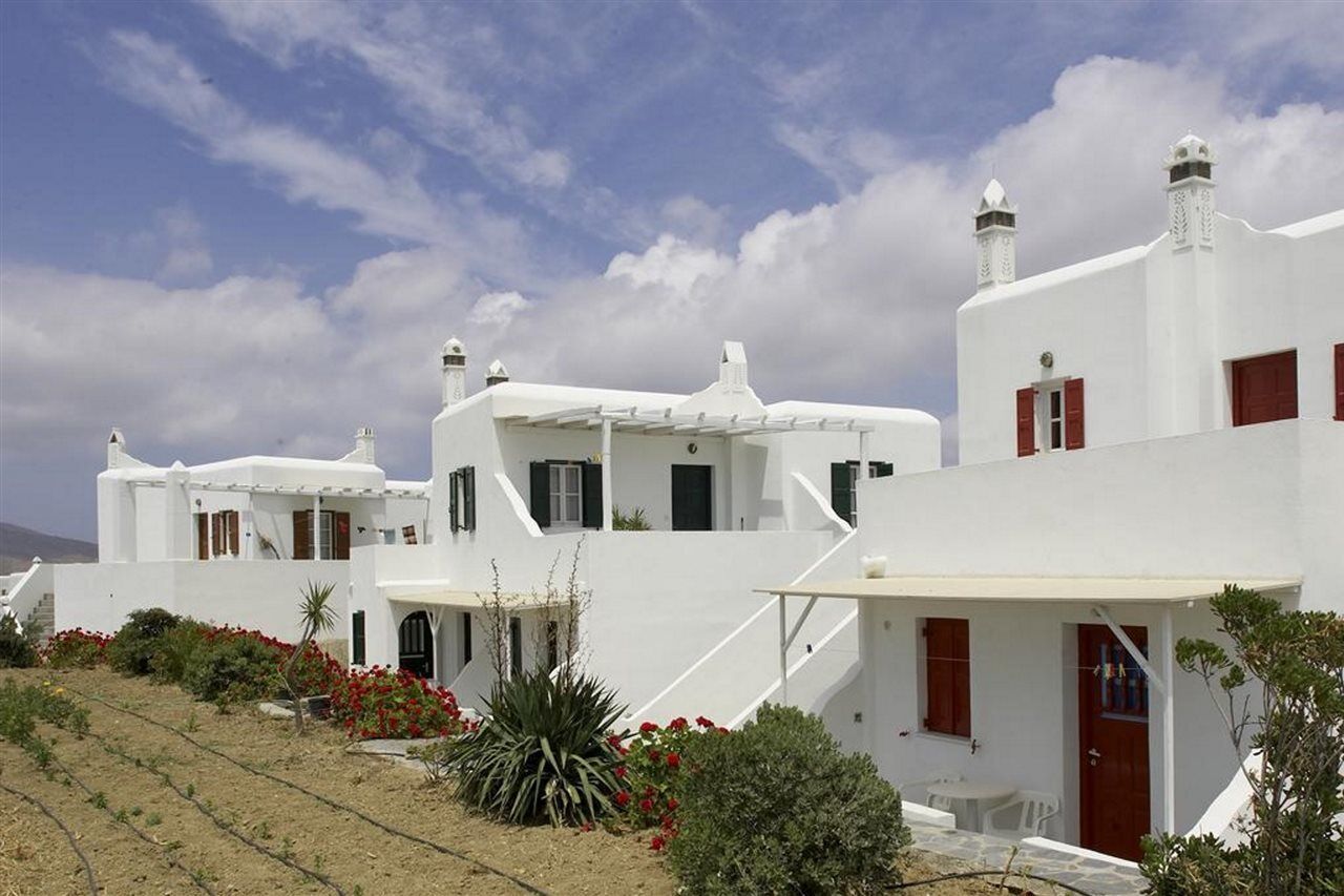 Ibiscus Village Apartment *